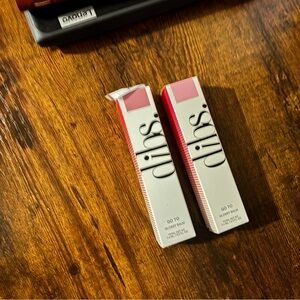 Dibs Go To Glossy Balm - Soft Pink